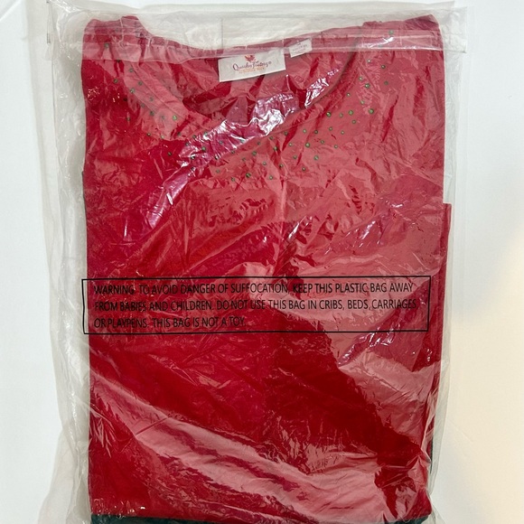 NEW 2 Pk Of Quacker Factory Holiday Twinkle Shirts- medium - Picture 5 of 8